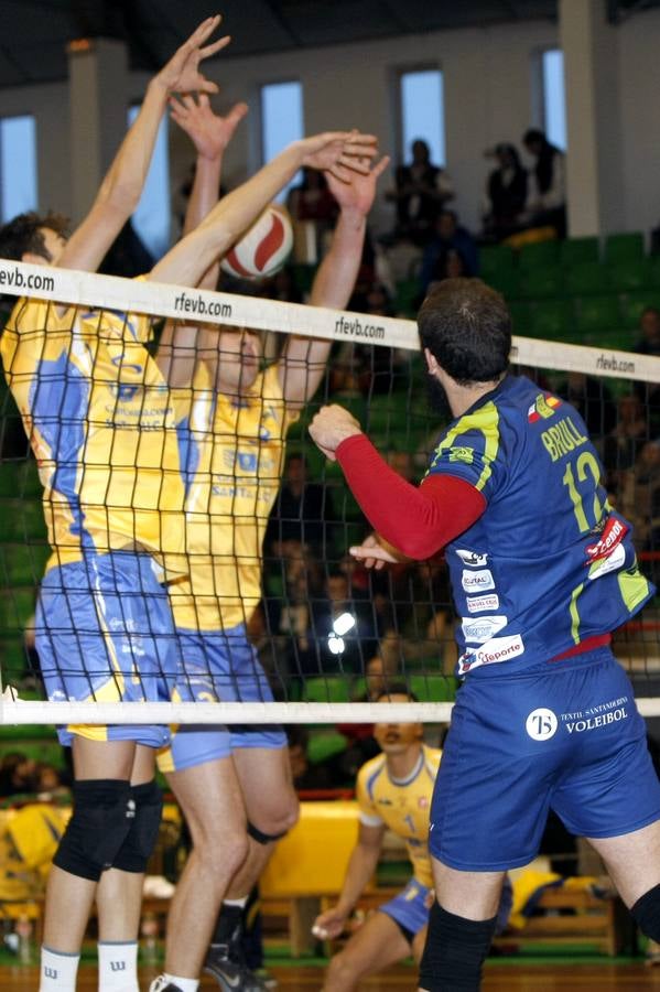 Textil Santanderina 3 - 2 Vecindarios de Gran Canaria