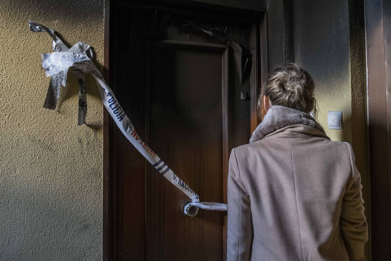 Un incendio desata el pánico en un edificio de Camilo Alonso Vega
