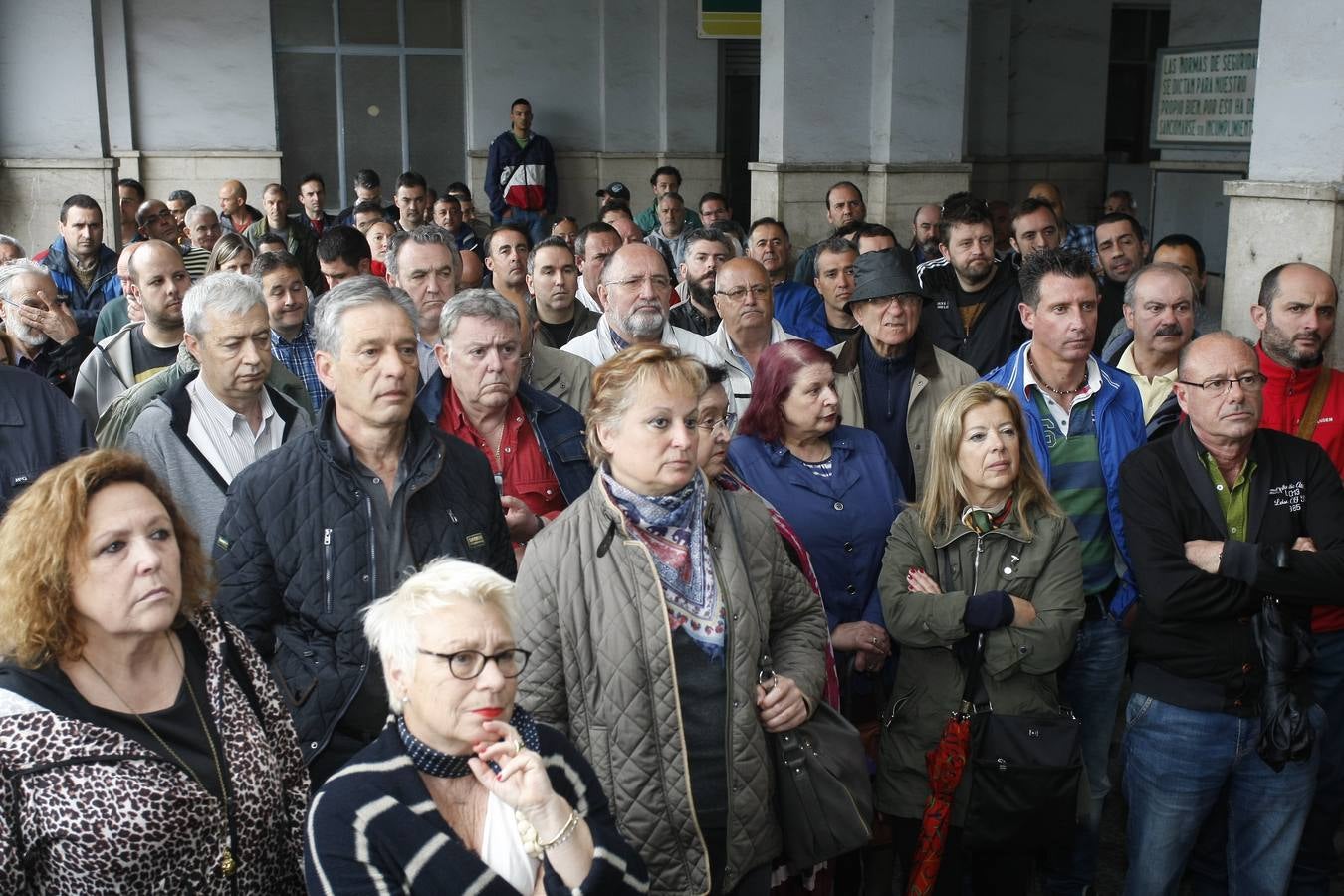 Concentración y asamblea de Sniace