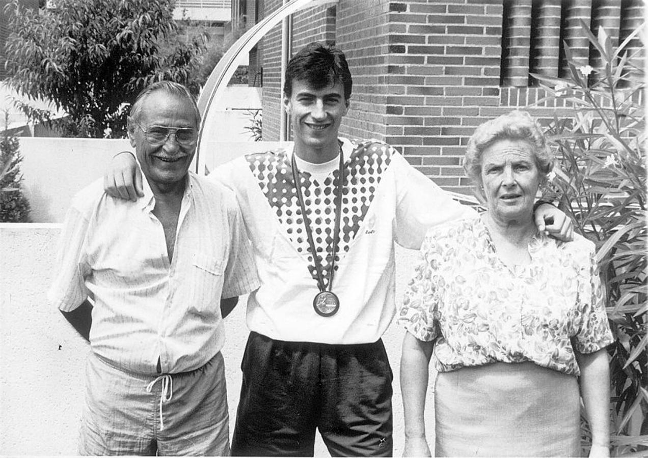 Barcelona, 1992. José Emilio Amavisca, medalla de oro en fútbol.
