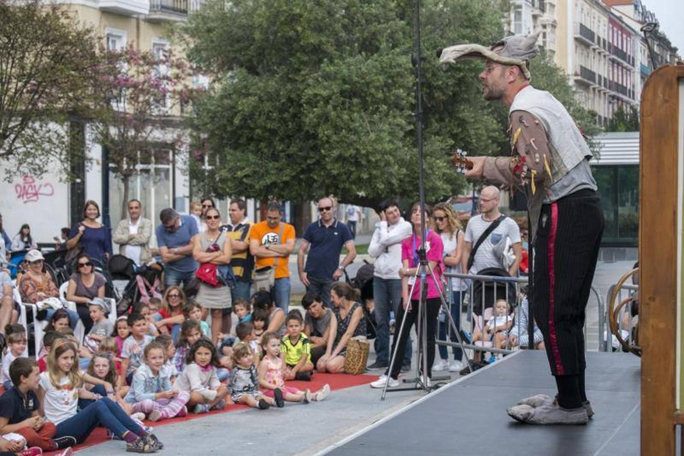 El MAF enreda el fin de semana entre laberintos, títeres...