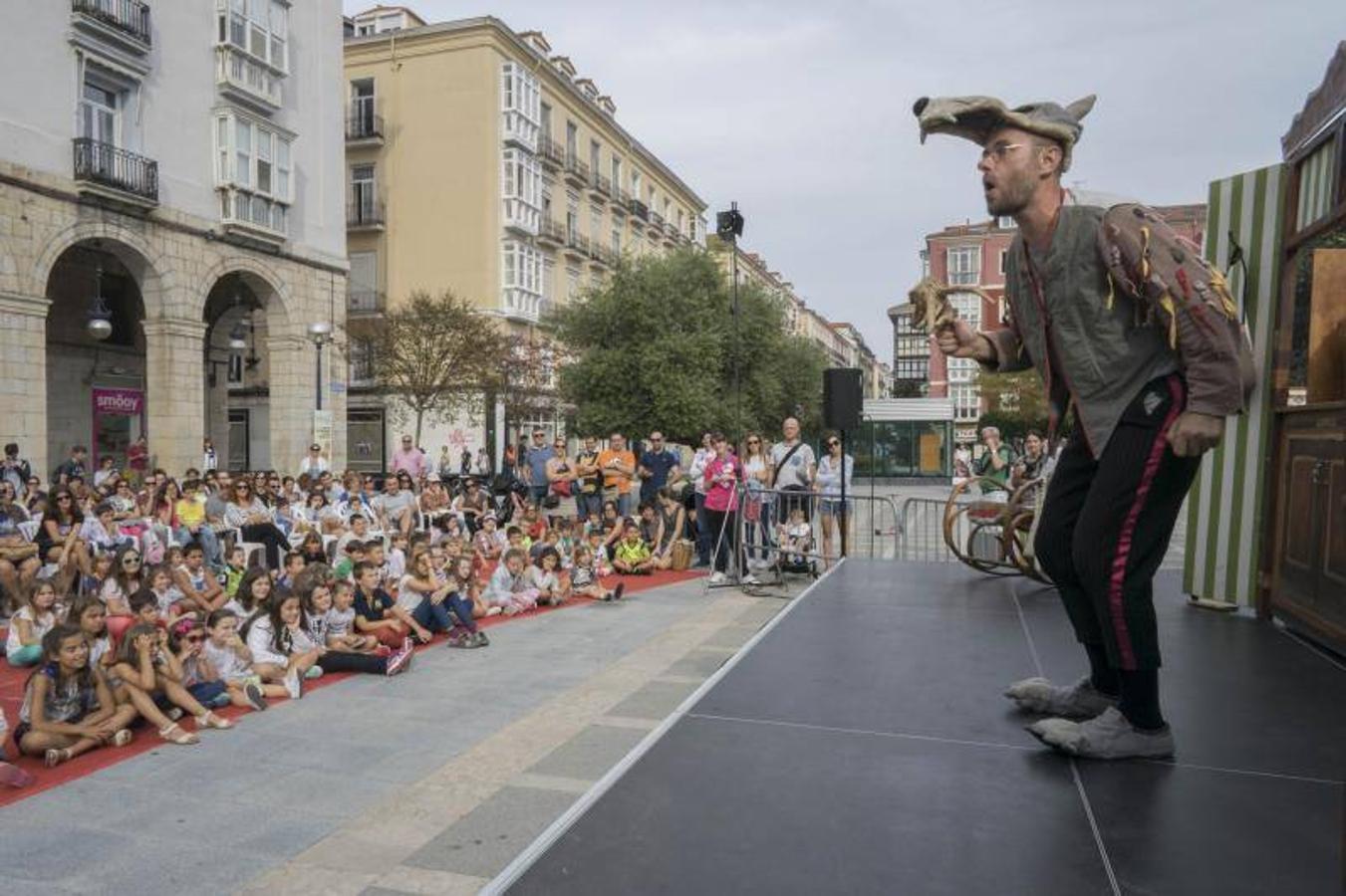 El MAF enreda el fin de semana entre laberintos, títeres...