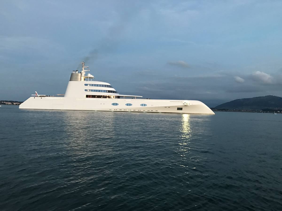 Yate de lujo