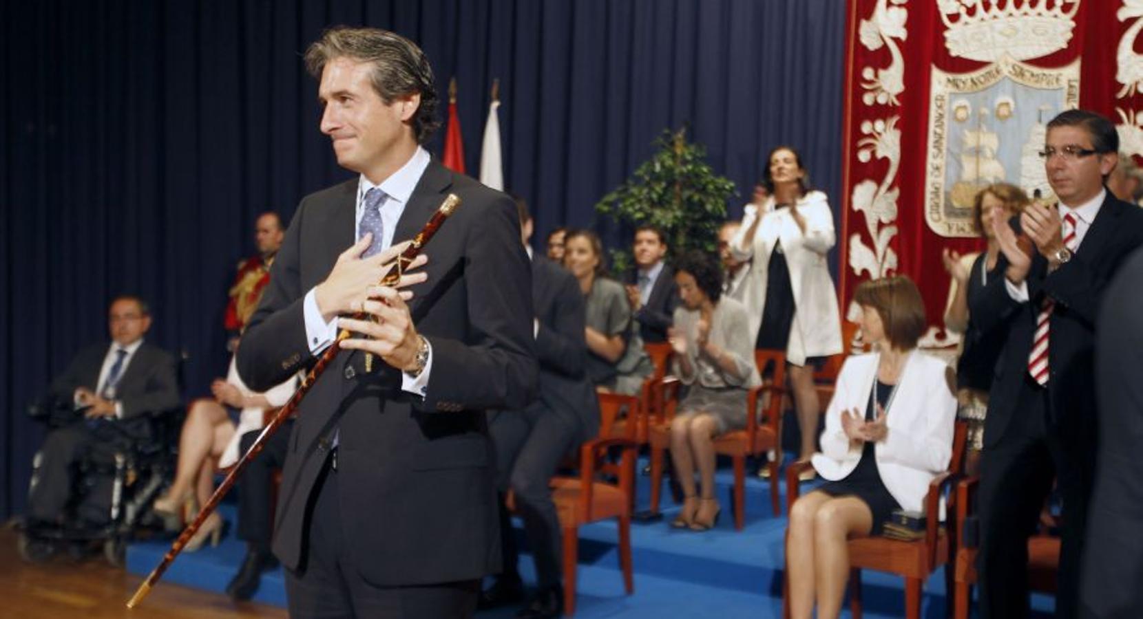Durante su toma de posesión como alcalde, en 2011.