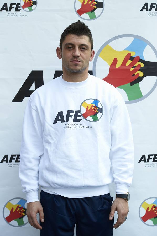 Jonatan estuvo en el equipo de la AFE (Asociación de Fútbolistas Españoles) y gracias a unos partidos amistosos en sus filas se hizo con un hueco en el Rubin Kazan ruso.