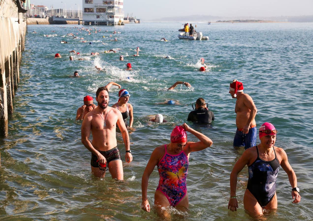 Natación navideña