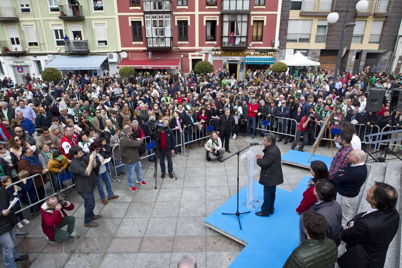 Yosu y Preciado lucen su &#039;leyenda&#039; en Tetuán