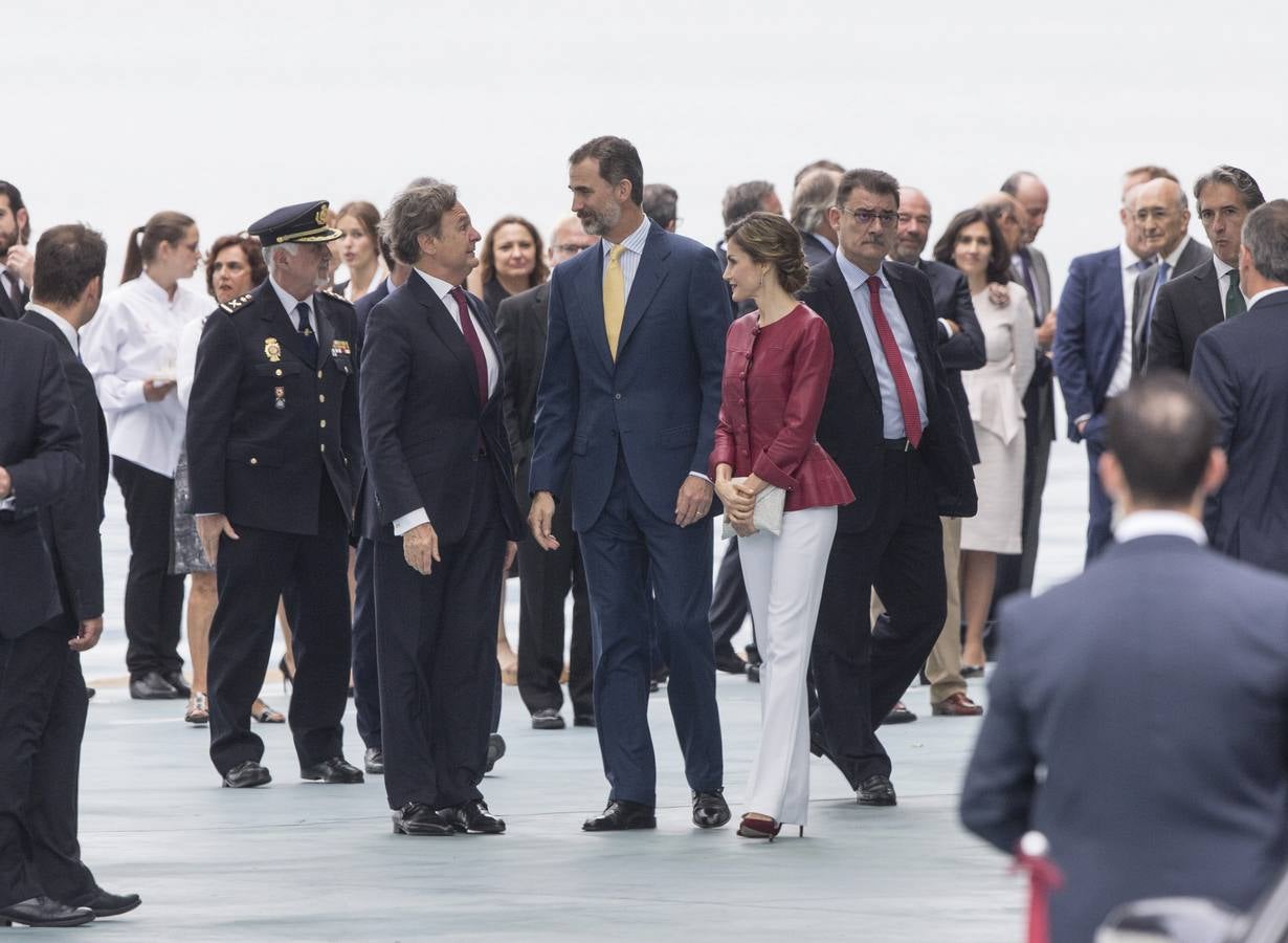 Momentos del acto de inaguración