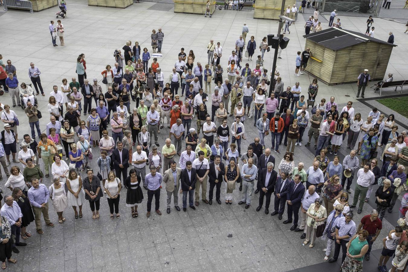 Concentración en Santander en recuerdo a Miguel Ángel Blanco