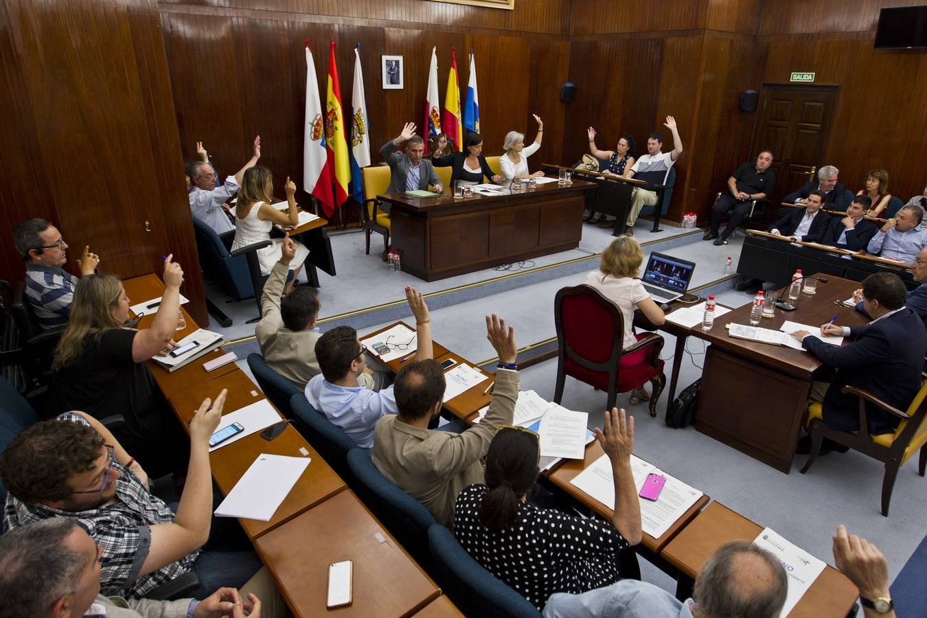 Pleno extraordinario del Ayuntamiento de Santander por la desaparición de C&#039;s y el paso de sus dos ediles a &#039;no adscritos&#039;