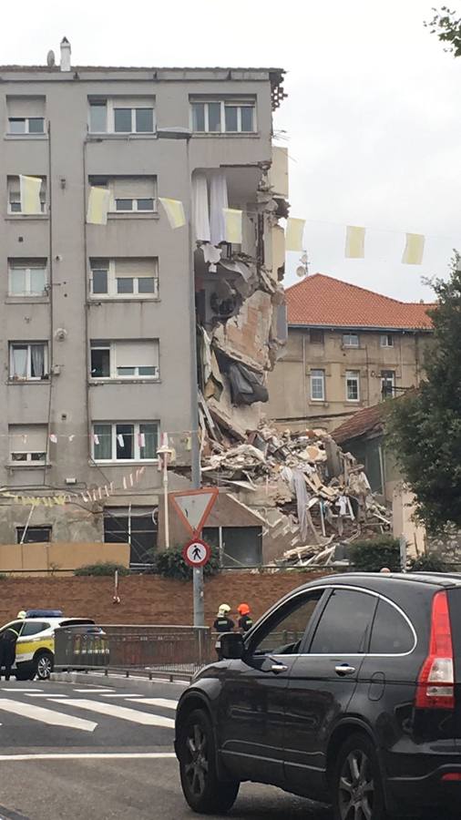 Se derrumba el edificio agrietado de la calle Sol