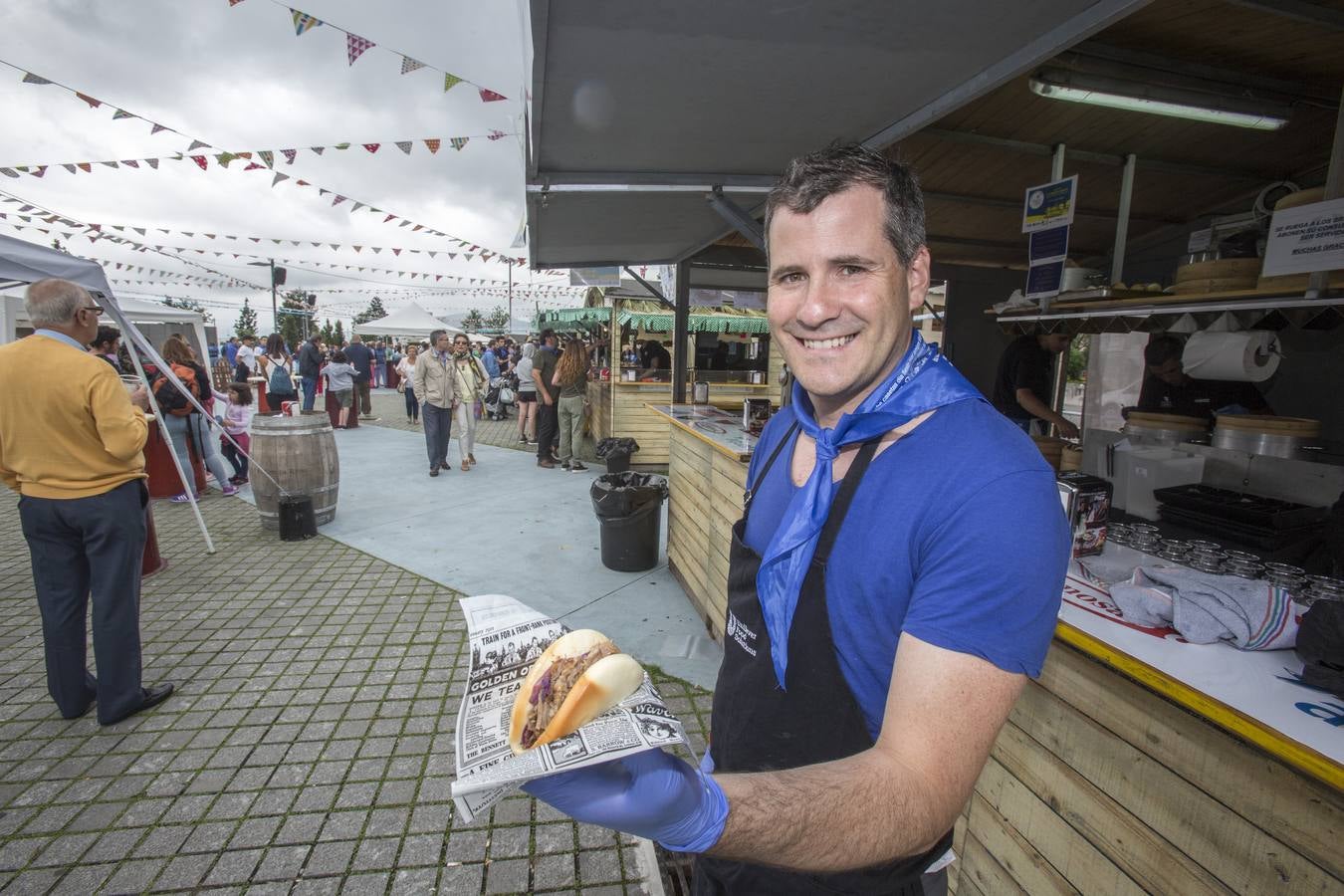 La apertura de las casetas, el chupinazo y el desfile forman parte de las fiestas de la Semana Grande de Santander