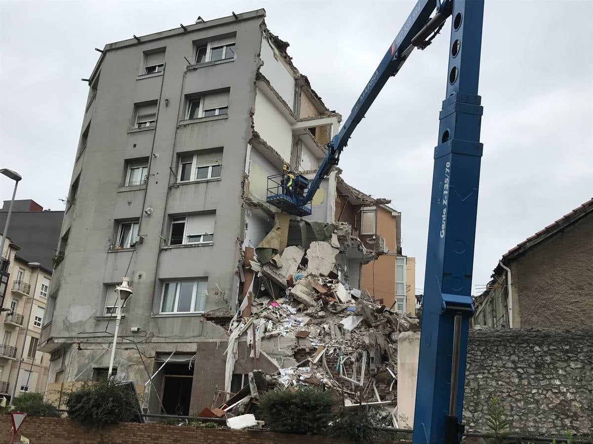 El número 57 de la calle del Sol depués del derrumbe de este martes