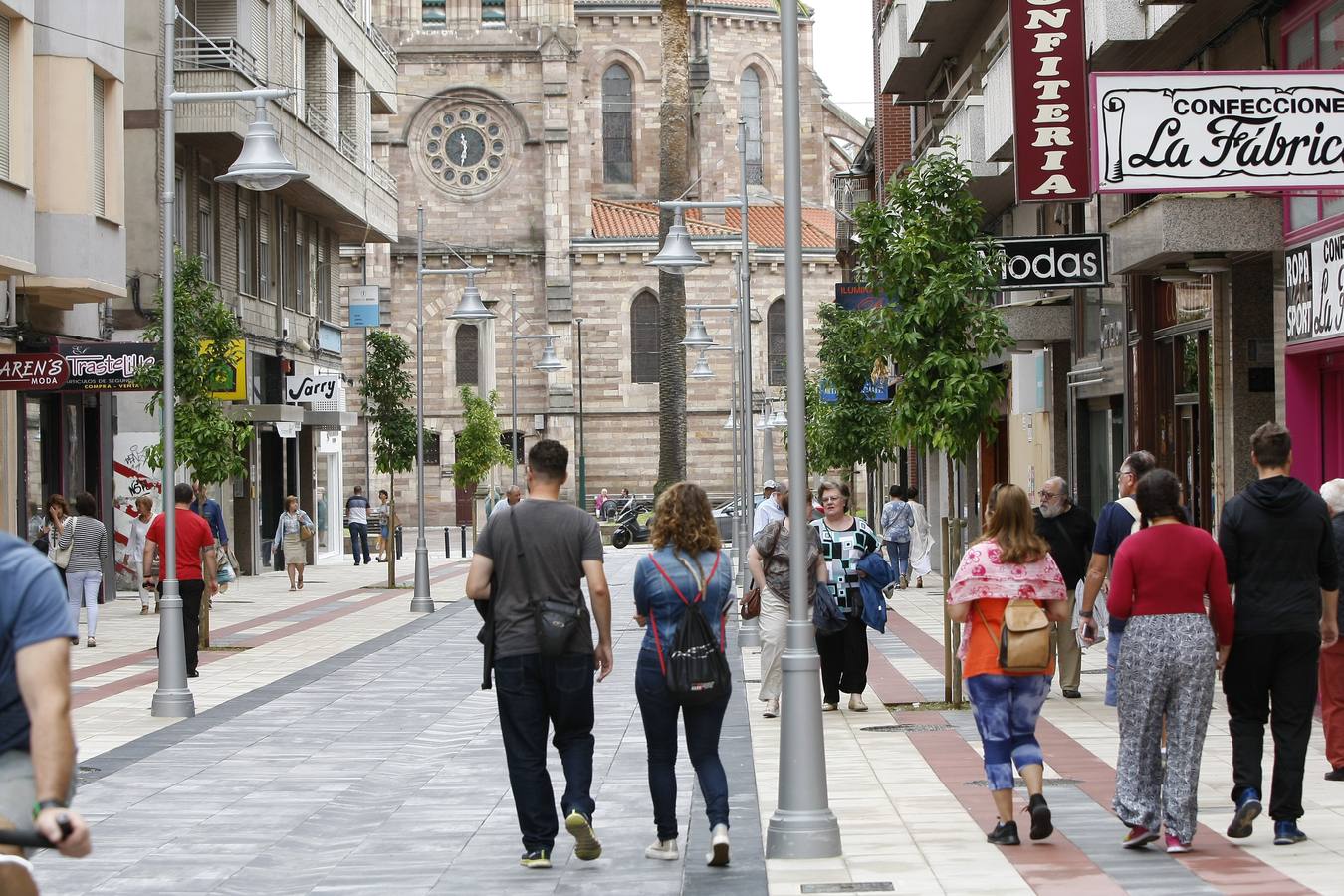 Tras las obras, este es el aspecto que presenta la calle torrelaveguense