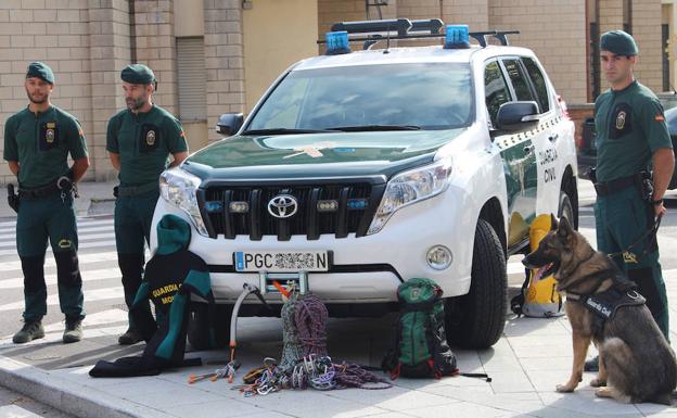 Nuevo vehículo todo terreno con kit de montaña del GREIM