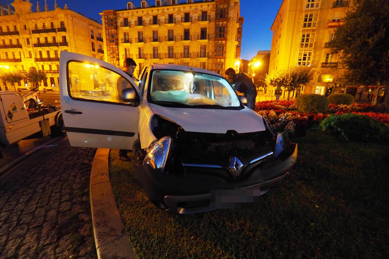 &#039;Aparcado&#039; en la rotonda