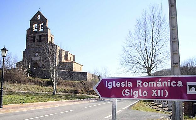 Solo en Valderredible hay 53 templos