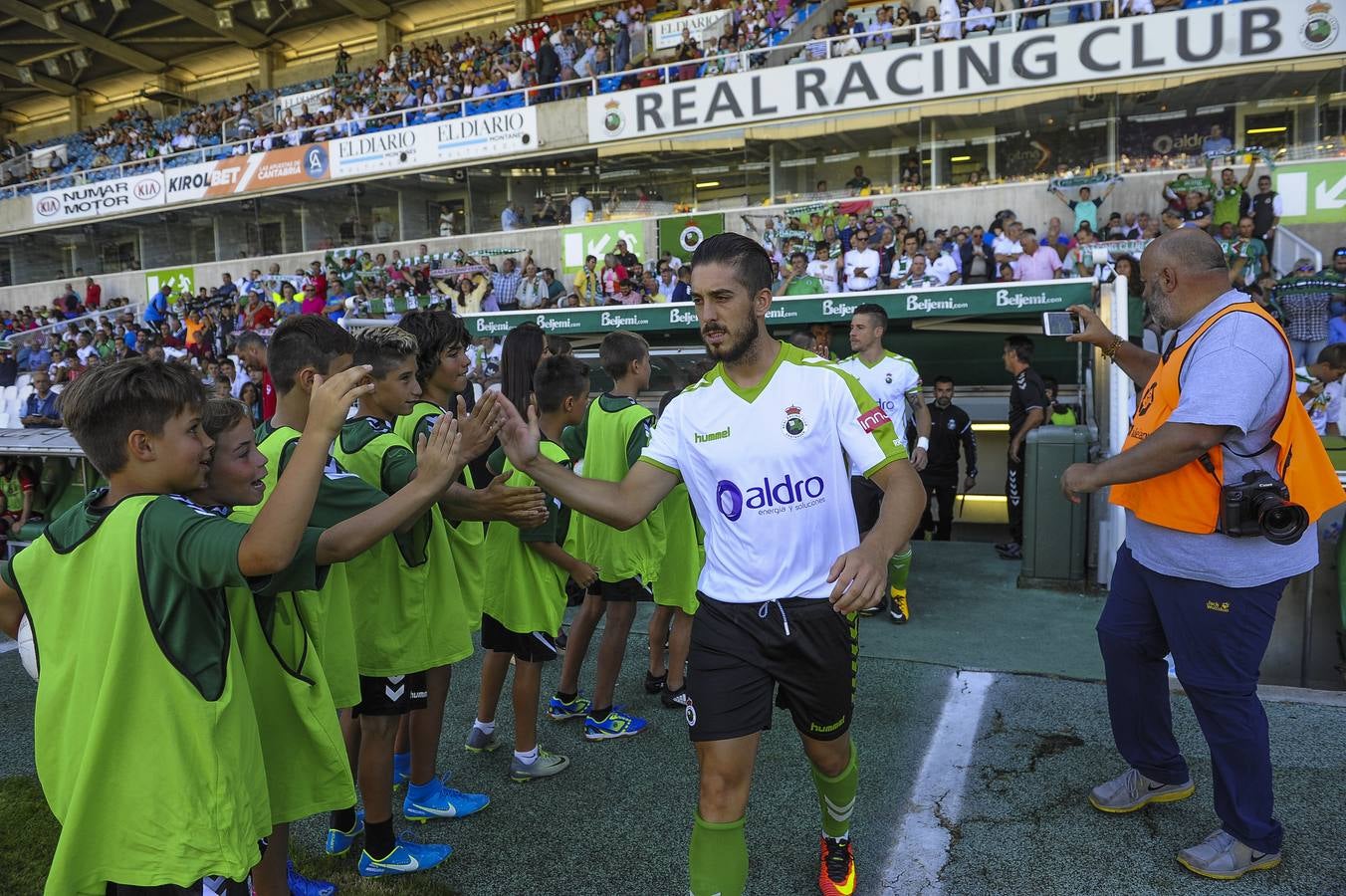 El Sardinero acoge el primer partido de competición oficial del conjunto cántabro