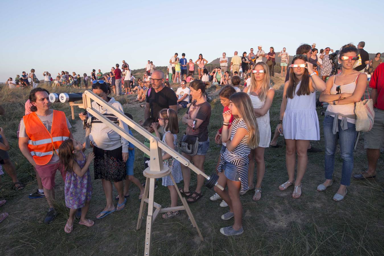 El eclipse, desde la playa de Canallave