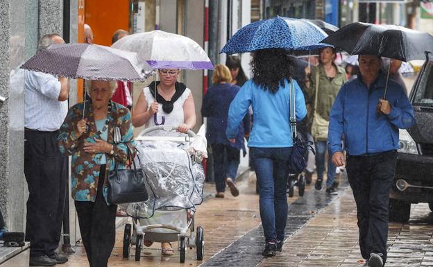 Las intensas lluvias causan algunas inundaciones en Cantabria