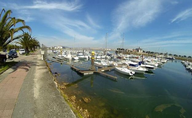 Puerto Deportivo Marina de Santander. 