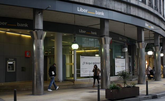 Sede central de Liberbank en Torrelavega