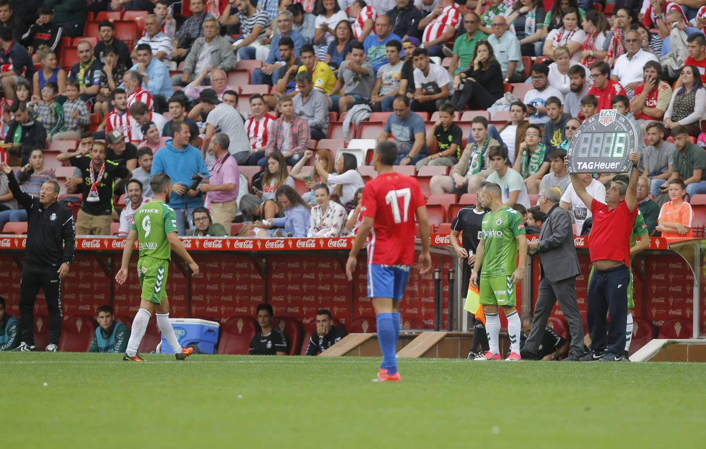 Un mal Racing cae justamente ante el Sporting B por 3-1 y suma su tercera derrota seguida fruto de sus numerosas imprecisiones