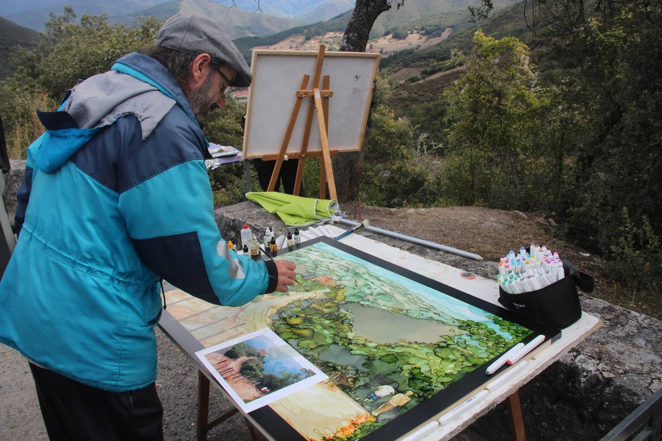 Los artistas retratan la Puerta del Perdón