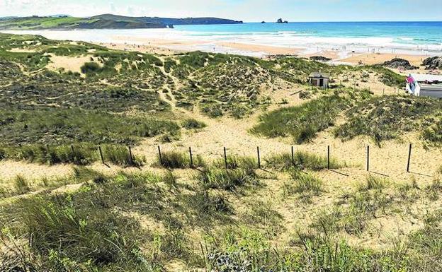 El área de las dunas de Liencres fue uno de los primeros espacios protegidos de la zona