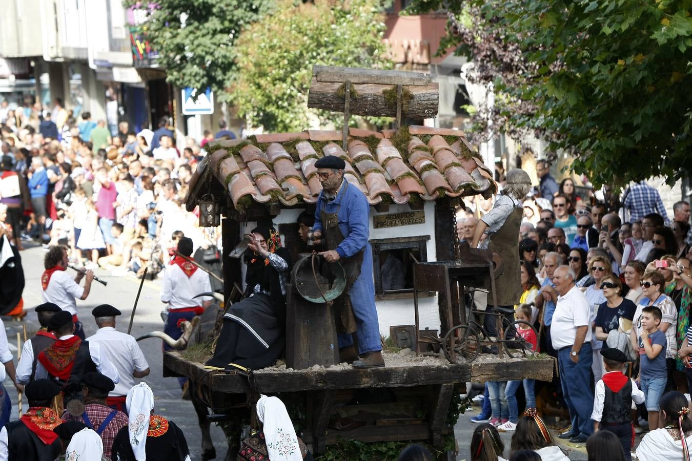 Búscate en las fotos si estuviste en el Día de Campoo