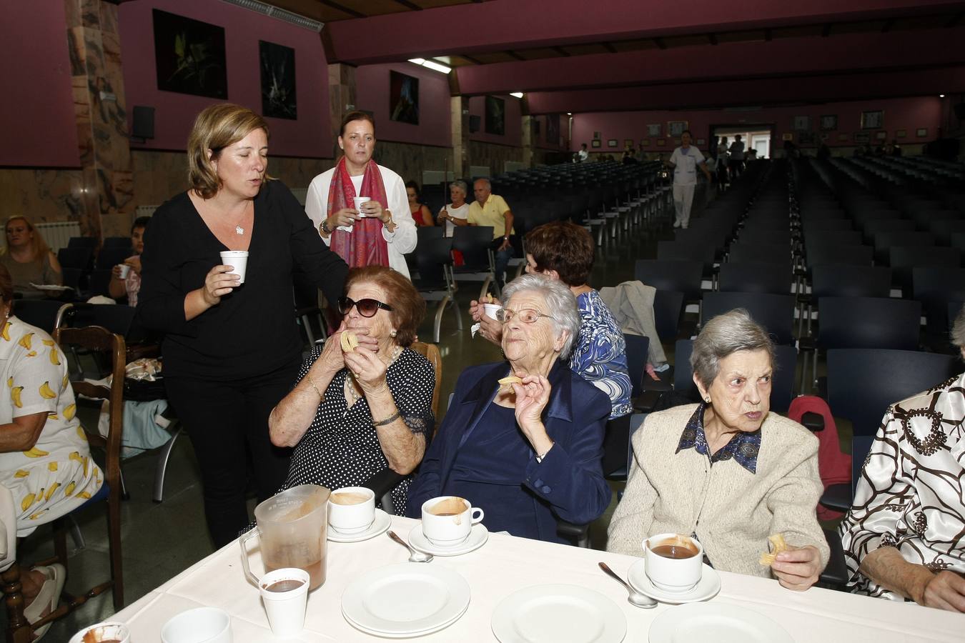 Homenaje en el Asilo de Torrelavega