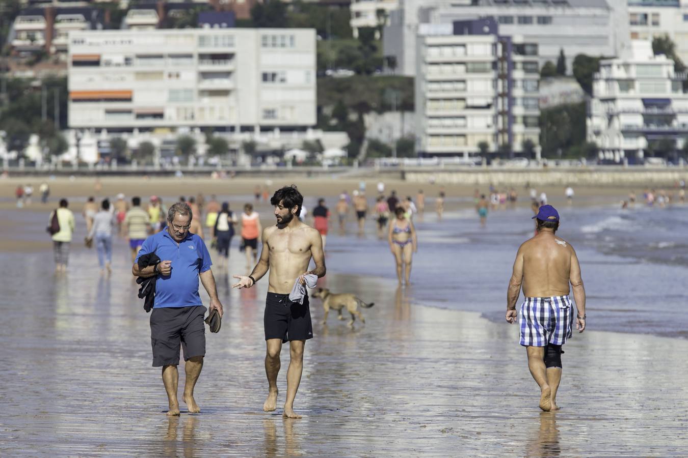 Disfrutando del sol y el calor de octubre en Santander