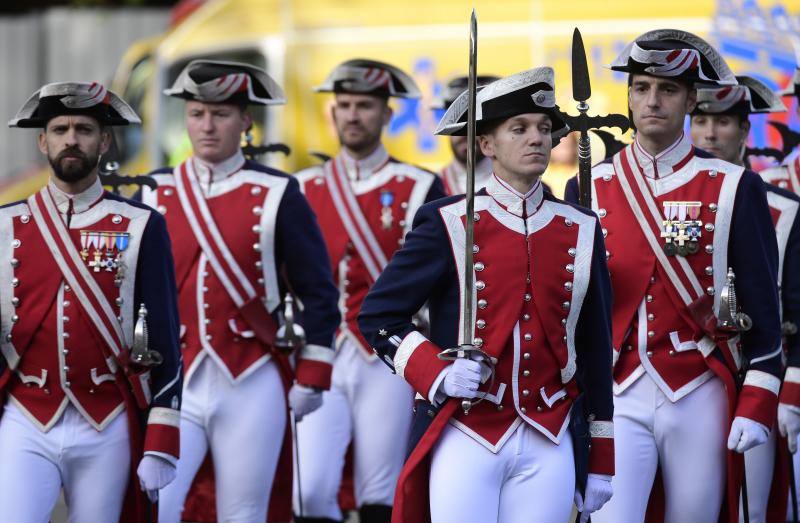 Más de 3.900 militares, acompañados por guardias civiles y policías nacionales, recorrerán el paseo de la Castellana de Madrid en el desfile del 12 de octubre