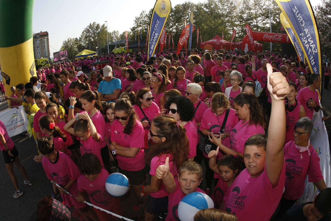 La Carrera de la Mujer de Bezana batió este sábado su récord de participación, con más de 4.000 personas