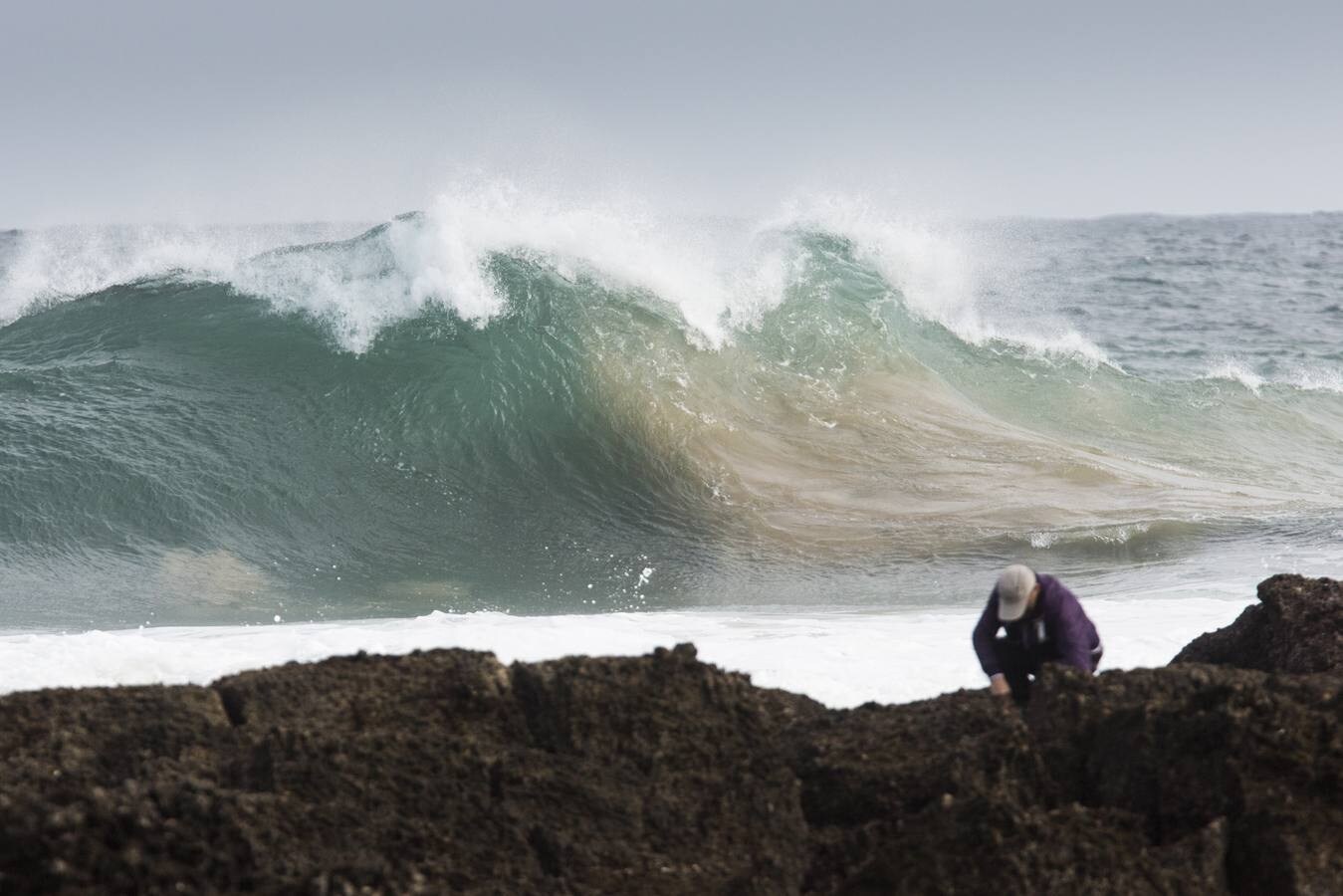 Los primeros efectos del temporal se dejan ya notar en Cantabria