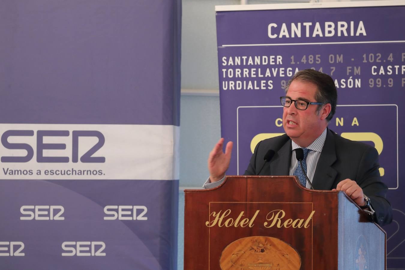 El director general de Tráfico, Gregorio Serrano, en el Foro Ser Cantabria