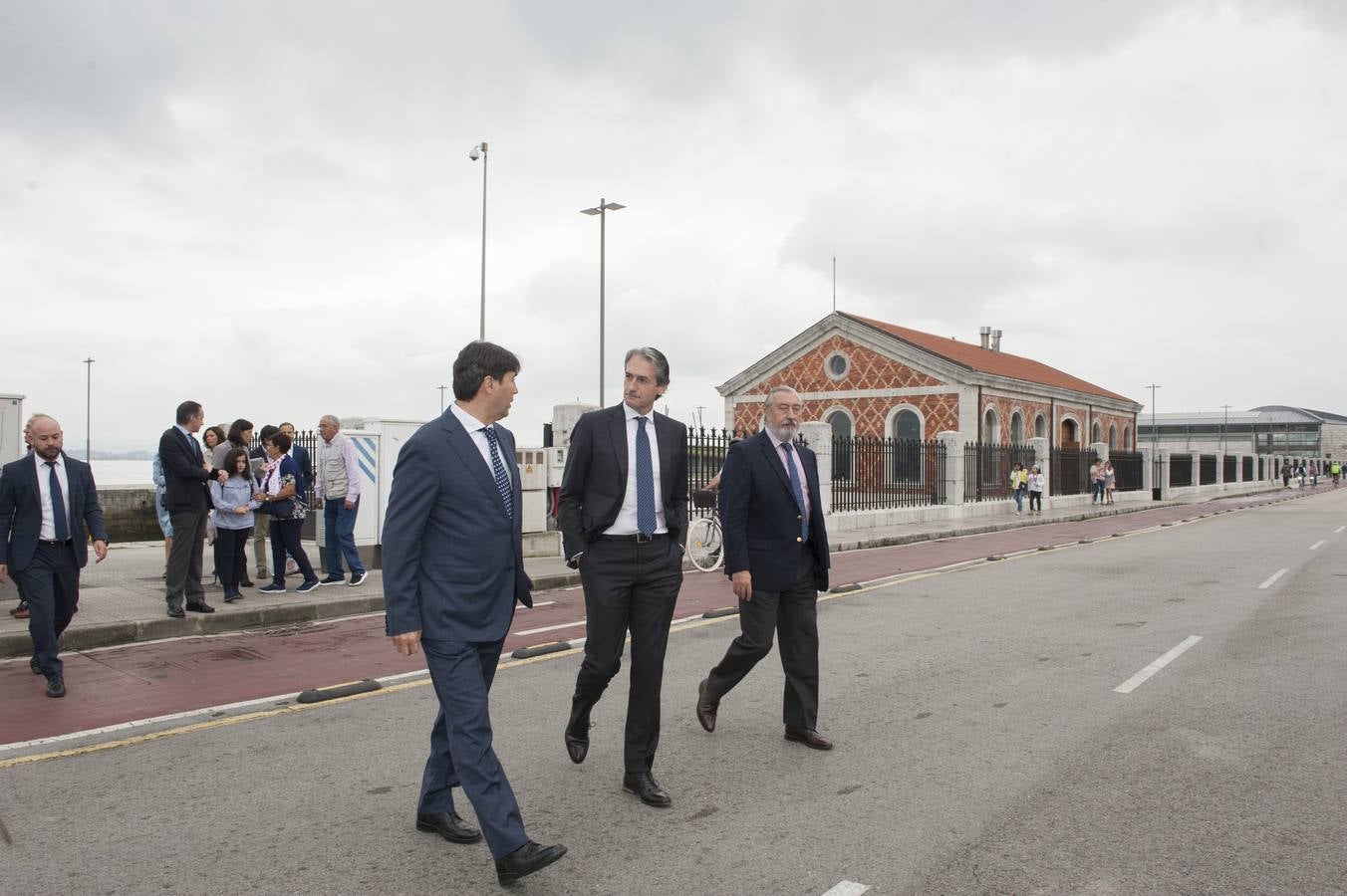 Visita a las naves de Gamazo que acogerán la sede de arte contemporáneo de la Fundación Enaire