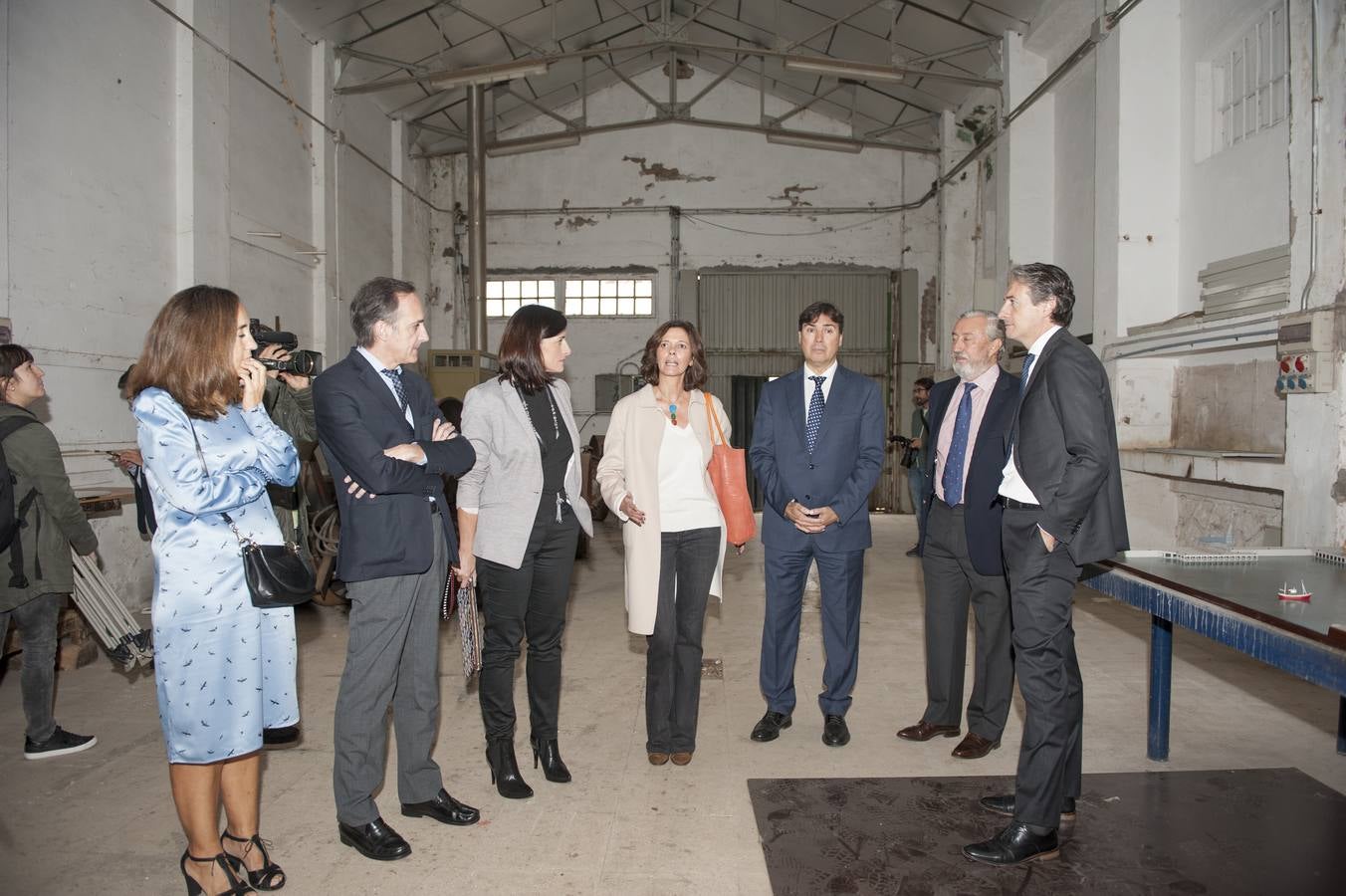 Visita a las naves de Gamazo que acogerán la sede de arte contemporáneo de la Fundación Enaire