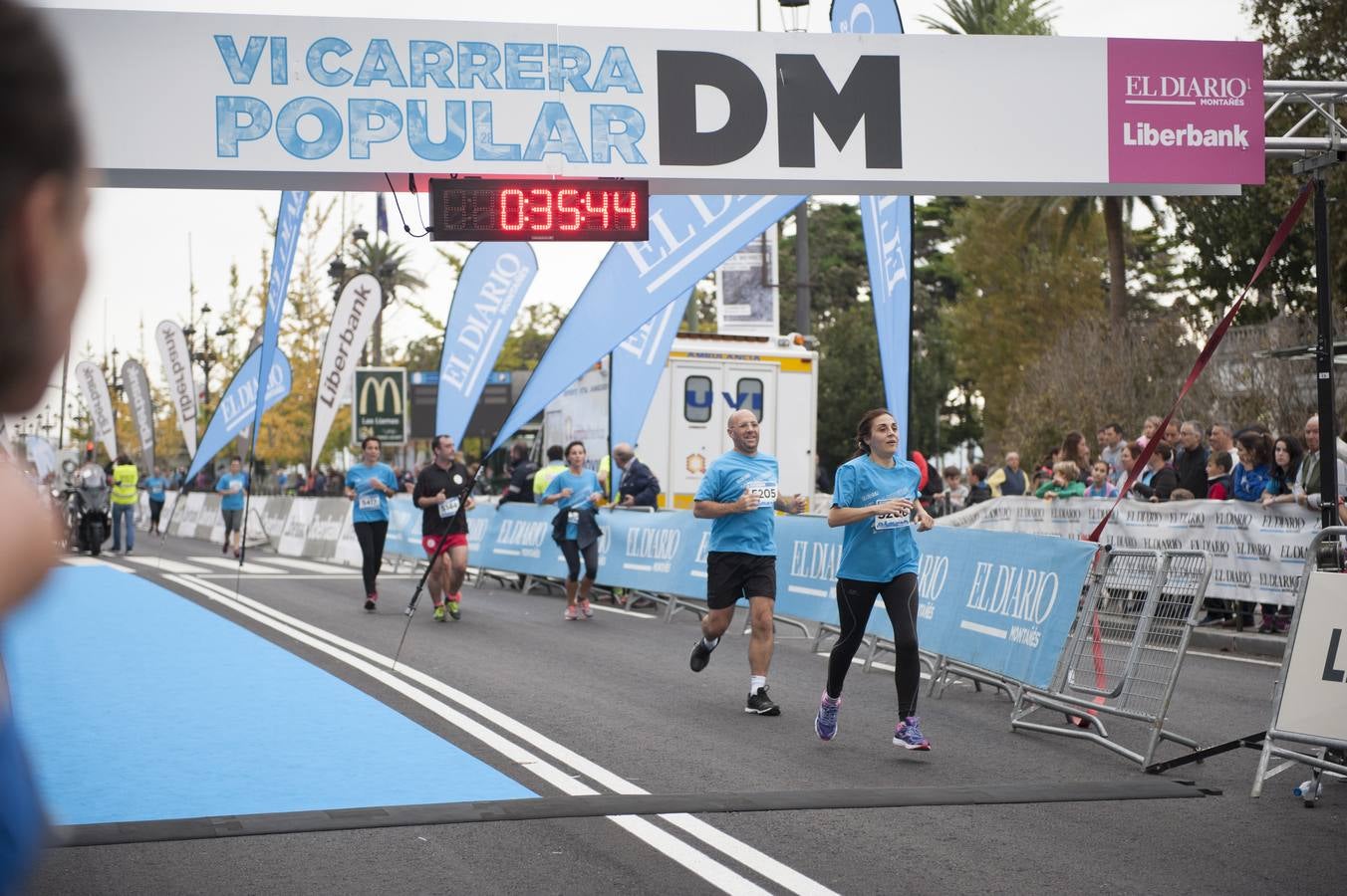 El atleta Workhen Fikre se ha proclamado campeón en 10 kilómetros y en categoría femenina Elena Moreno