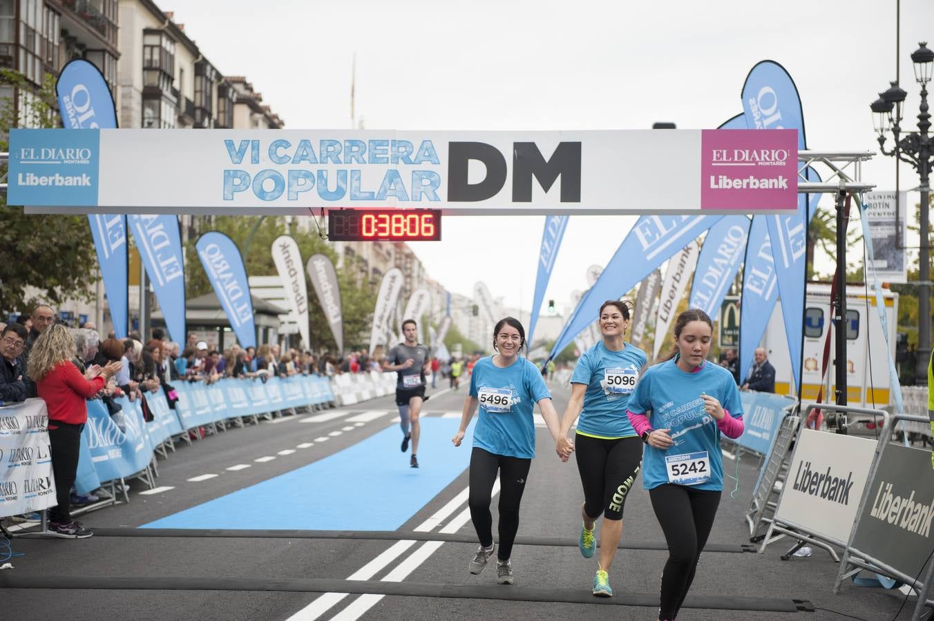 El atleta Workhen Fikre se ha proclamado campeón en 10 kilómetros y en categoría femenina Elena Moreno