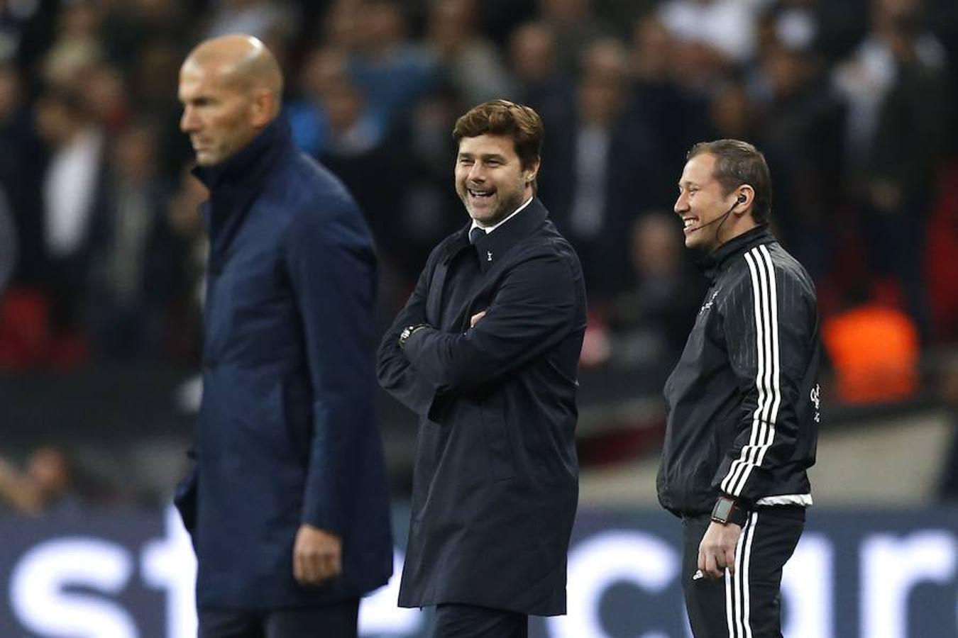 Los dos mejores equipos del Grupo H pelearon por la primera plaza del grupo en Wembley, que vibró y elevó los decibelios durante algunos momentos como el 1-0 de Delle Alli.