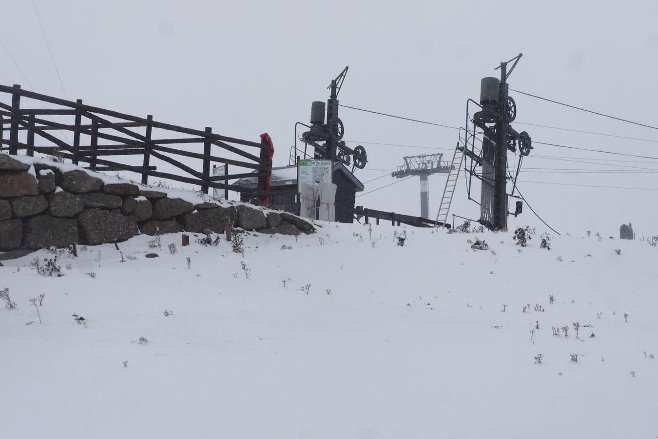 Nieve en la estación de Alto Campoo