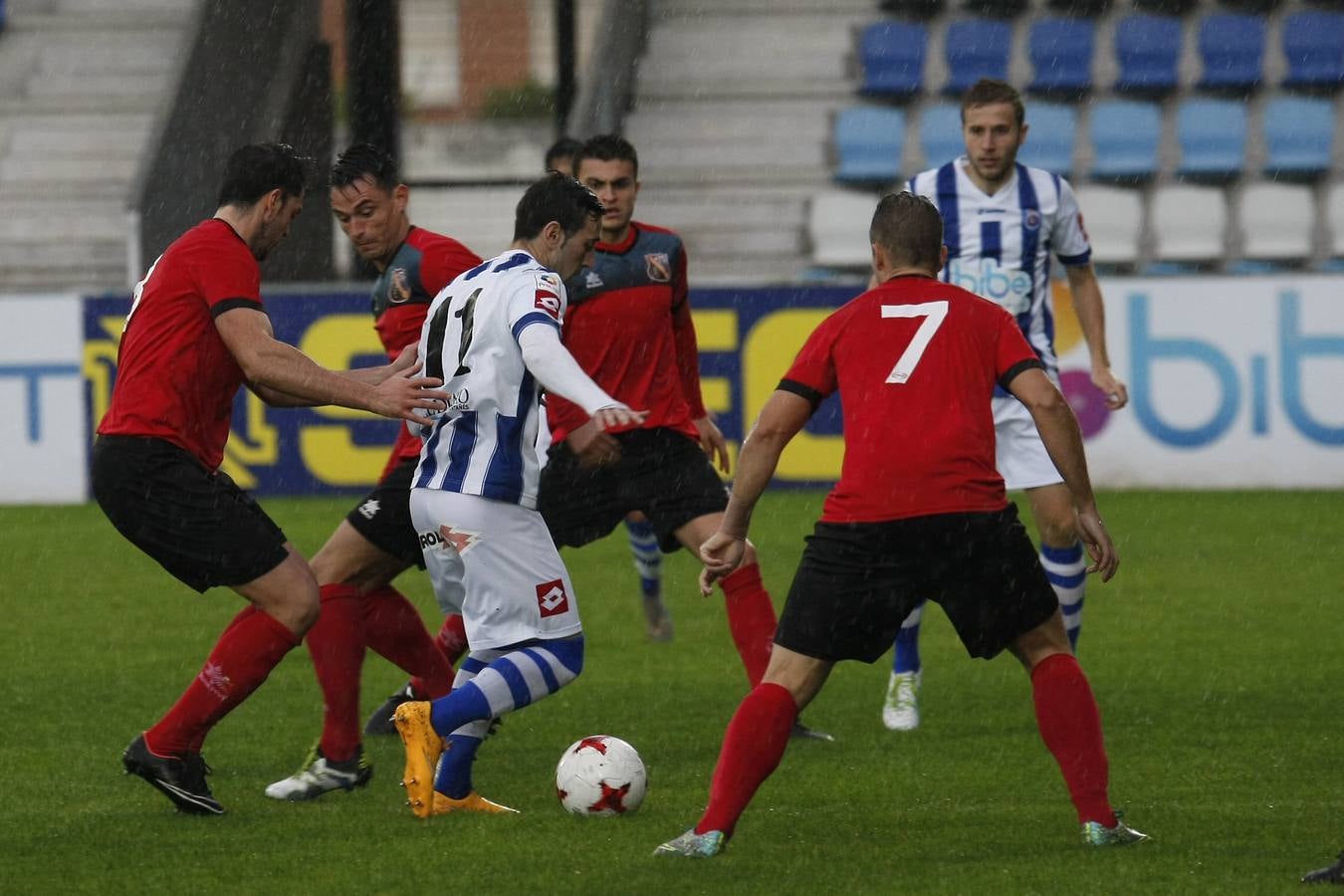 Imágenes del partido de la Gimnástica contra el Castro