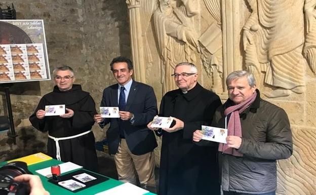 De izquierda a derecha, Núñez, Martín, Sánchez y Cuesta, en la presentación del sello.