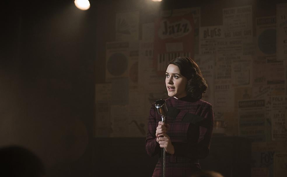 Rachel Brosnahan es la protagonista de 'The Marvelous Mrs. Maisel' (2017).