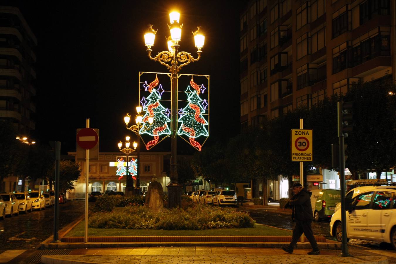 Encendido de luces navideñas en Torrelavega