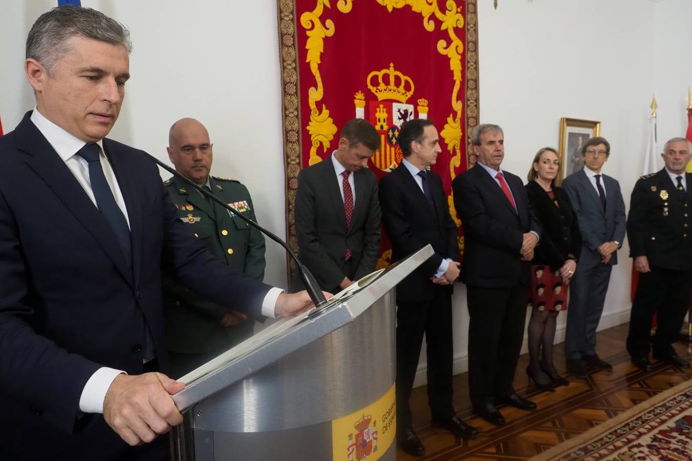 Imposición de medallas de la Orden del Mérito Civil a policías nacionales y guardias civiles