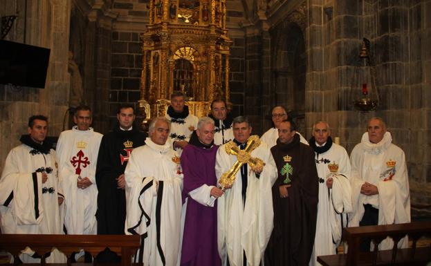 Imagen principal - El príncipe de Portugal visita Santo Toribio