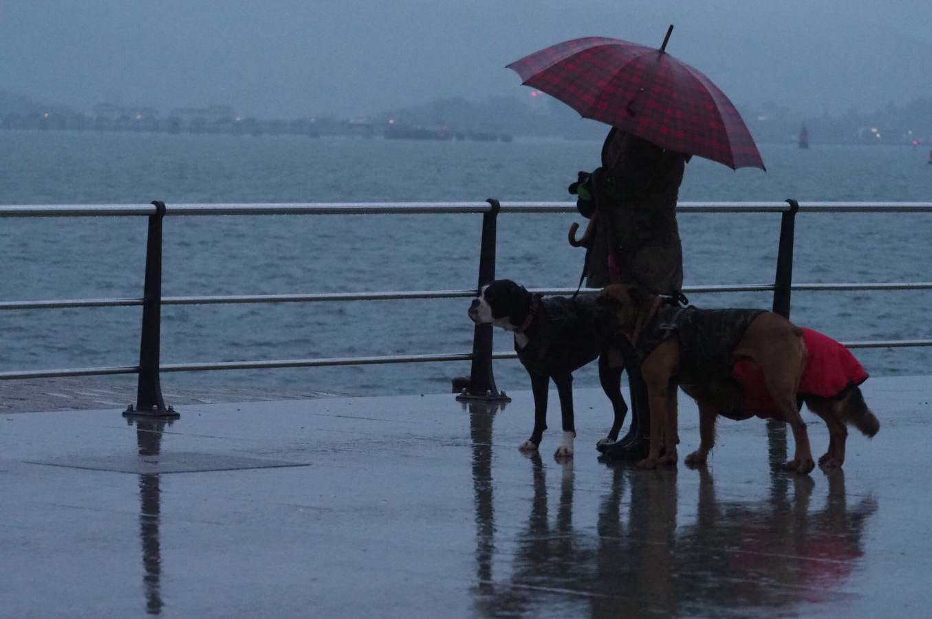 &#039;Ana&#039; trae lluvia, viento y nieve a Cantabria