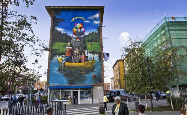 Mural en Santander de Serzo y Okuda integrado en el programa de Desvelarte